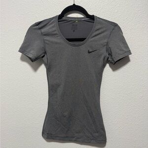Nike Dri-Fit Women's Dark Gray Short Sleeve Tee Size X Small